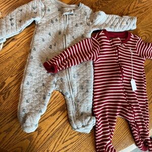 •SOLD•  Organic Cotton Winter Sleeper/Footie Bundle (fragrance free house)